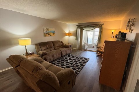 Copropriété à louer à Bradenton, Floride: 2 chambres, 106.28 m2 № 2214589 - photo 19