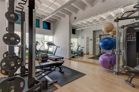 Снять в аренду кондоминиум в Майами-Бич, Флорида 64.47м2, № 1958286 - фото 18