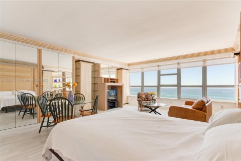 Снять в аренду кондоминиум в Майами-Бич, Флорида 64.47м2, № 1958286 - фото 4
