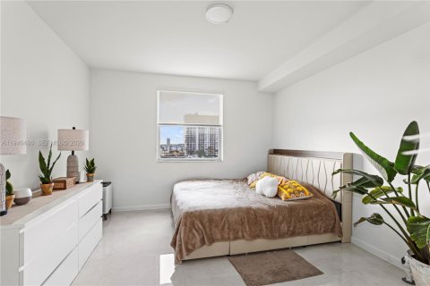 Condominio en venta en Sunny Isles Beach, Florida, 2 dormitorios, 103.68 m2 № 2029492 - foto 7