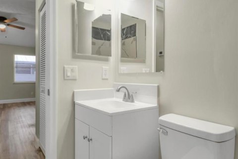 Villa ou maison à vendre à Vero Beach, Floride: 3 chambres, 107.86 m2 № 2431557 - photo 19