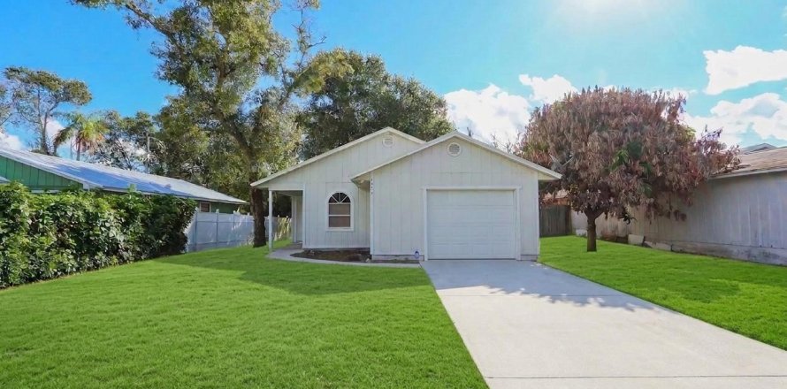 Villa ou maison à Vero Beach, Floride 3 chambres, 107.86 m2 № 2431557