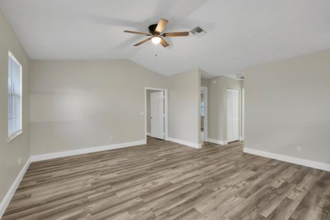 Villa ou maison à vendre à Vero Beach, Floride: 3 chambres, 107.86 m2 № 2431557 - photo 4