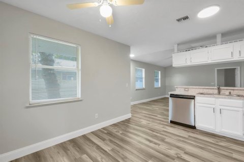 Villa ou maison à vendre à Vero Beach, Floride: 3 chambres, 107.86 m2 № 2431557 - photo 6