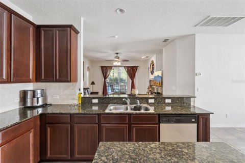 Casa en venta en Mount Dora, Florida, 4 dormitorios, 214.33 m2 № 2208222 - foto 26