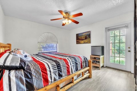 Villa ou maison à vendre à Port Charlotte, Floride: 4 chambres, 481.05 m2 № 2425208 - photo 27