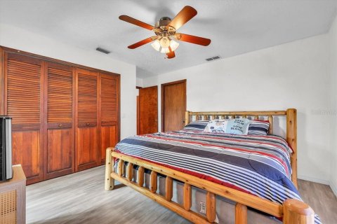 Villa ou maison à vendre à Port Charlotte, Floride: 4 chambres, 481.05 m2 № 2425208 - photo 28