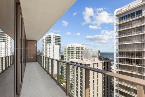 Condominio en venta en Miami, Florida, 3 dormitorios, 171.03 m2 № 1701798 - foto 26