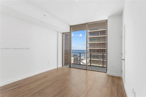 Condominio en venta en Miami, Florida, 3 dormitorios, 171.03 m2 № 1701798 - foto 10