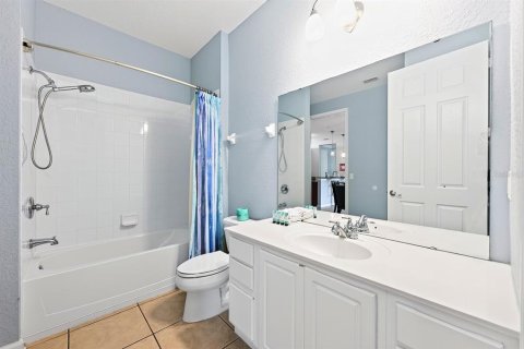 Condo in Orlando, Florida, 3 bedrooms  № 2383575 - photo 20