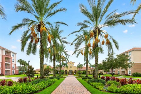 Condo in Orlando, Florida, 3 bedrooms  № 2383575 - photo 2