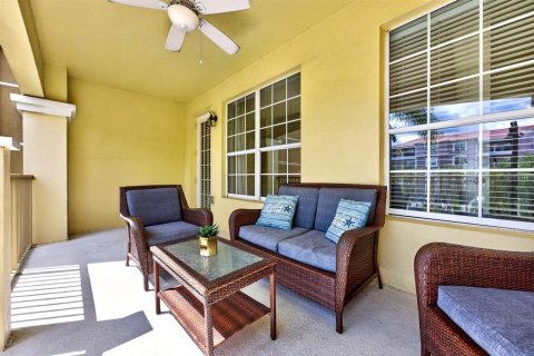 Condo in Orlando, Florida, 3 bedrooms  № 2383575 - photo 23
