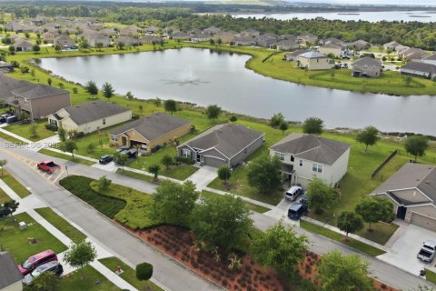 House in St. Lucie, Florida 4 bedrooms, 179.67 sq.m. № 2011125 - photo 26