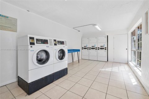 Condominio en venta en Miami Lakes, Florida, 2 dormitorios, 85.28 m2 № 1973480 - foto 22