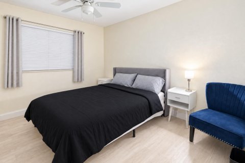 Touwnhouse à louer à Fort Lauderdale, Floride: 2 chambres, 65.03 m2 № 2397830 - photo 9