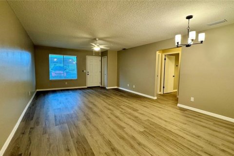 Condominio en venta en Tavares, Florida, 2 dormitorios, 105.91 m2 № 1883349 - foto 6