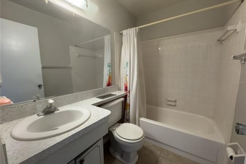 Condominio en venta en Pinellas Park, Florida, 2 dormitorios, 103.03 m2 № 2229420 - foto 14
