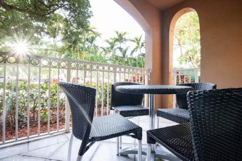Condominio en alquiler en Aventura, Florida, 2 dormitorios № 2059850 - foto 24