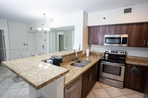 Condominio en alquiler en Aventura, Florida, 2 dormitorios № 2059850 - foto 8