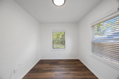 Casa en venta en Saint Petersburg, Florida, 2 dormitorios, 79.06 m2 № 1799974 - foto 18