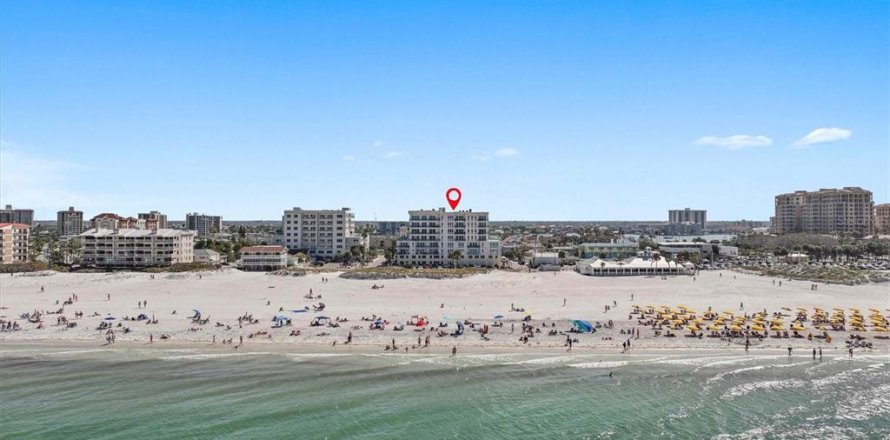 Condo in Clearwater, Florida, 2 bedrooms № 1581166