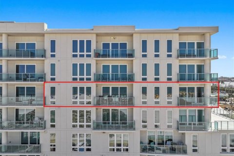 Condo in Clearwater, Florida, 2 bedrooms  № 1581166 - photo 4