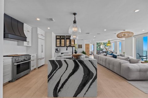 Condo in Clearwater, Florida, 2 bedrooms  № 1581166 - photo 7