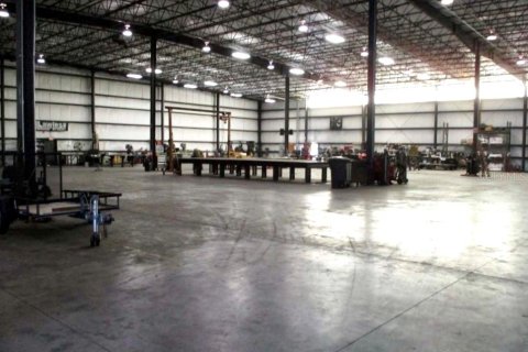 Immobilier commercial à louer à Groveland, Floride: 3379.32 m2 № 1354462 - photo 5