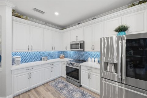 Villa ou maison à vendre à Bradenton, Floride: 4 chambres, 210.7 m2 № 2430588 - photo 15