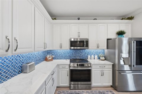 Villa ou maison à vendre à Bradenton, Floride: 4 chambres, 210.7 m2 № 2430588 - photo 14