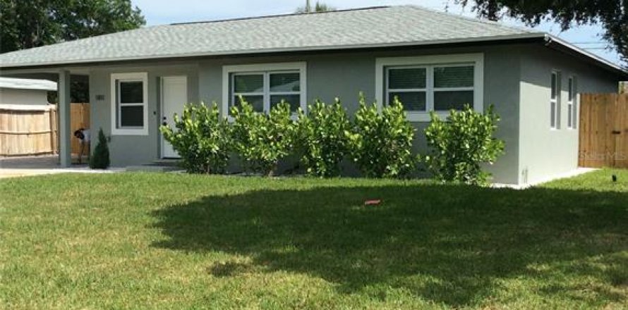 House in Bradenton, Florida 3 bedrooms, 97.73 sq.m. № 1832858