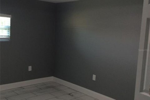 House in Bradenton, Florida 3 bedrooms, 97.73 sq.m. № 1832858 - photo 3