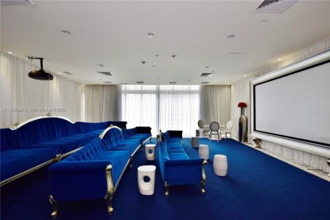 Condominio en alquiler en Miami, Florida, 2 dormitorios, 94.02 m2 № 2009853 - foto 15