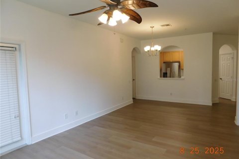 Condominio en alquiler en Orlando, Florida, 3 dormitorios, 130.81 m2 № 1904445 - foto 25