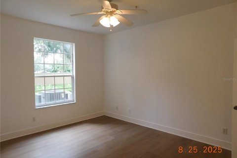 Condominio en alquiler en Orlando, Florida, 3 dormitorios, 130.81 m2 № 1904445 - foto 22
