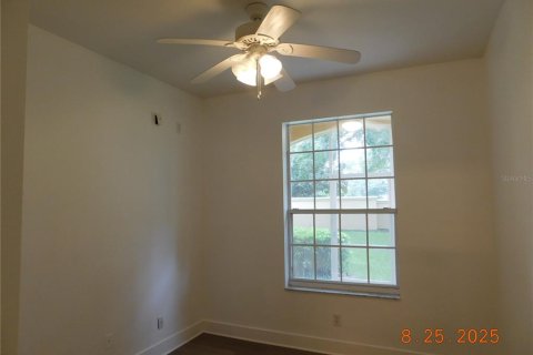 Condominio en alquiler en Orlando, Florida, 3 dormitorios, 130.81 m2 № 1904445 - foto 27