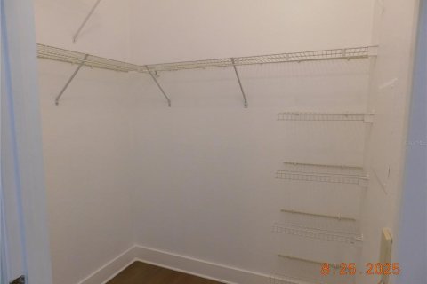 Condominio en alquiler en Orlando, Florida, 3 dormitorios, 130.81 m2 № 1904445 - foto 26