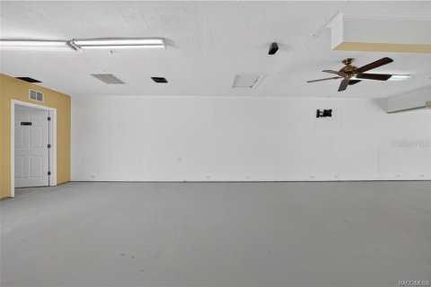 Immobilier commercial à vendre à Silver Springs Shores, Floride: 237.09 m2 № 2207036 - photo 27