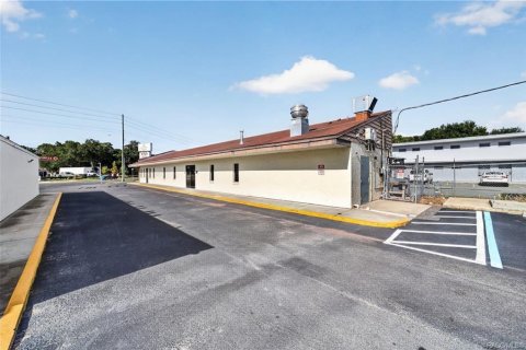 Immobilier commercial à vendre à Silver Springs Shores, Floride: 237.09 m2 № 2207036 - photo 14