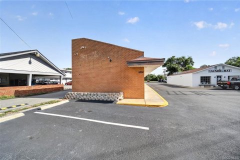 Immobilier commercial à vendre à Silver Springs Shores, Floride: 237.09 m2 № 2207036 - photo 18