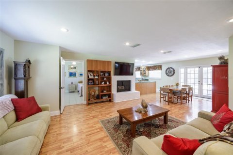 Villa ou maison à vendre à Gainesville, Floride: 4 chambres, 157.75 m2 № 1899440 - photo 8