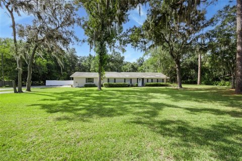 Villa ou maison à vendre à Gainesville, Floride: 4 chambres, 157.75 m2 № 1899440 - photo 5