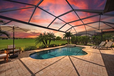 Villa ou maison à vendre à Lakewood Ranch, Floride: 3 chambres, 186.36 m2 № 2395597 - photo 3