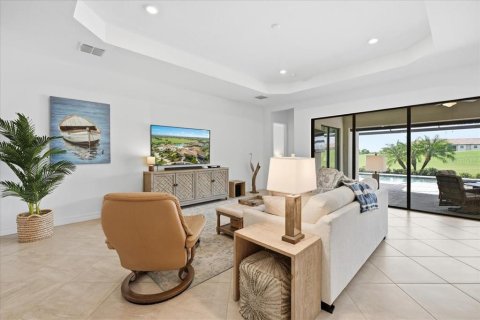 Villa ou maison à vendre à Lakewood Ranch, Floride: 3 chambres, 186.36 m2 № 2395597 - photo 18