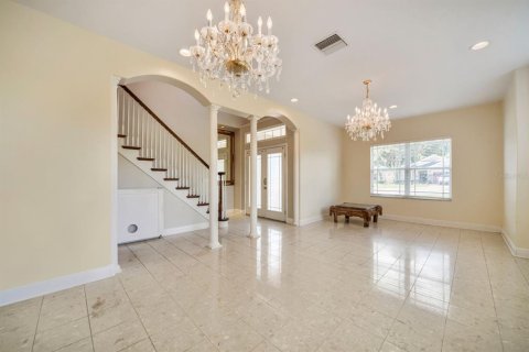House in Sanford, Florida 4 bedrooms, 262.73 sq.m. № 2195682 - photo 5