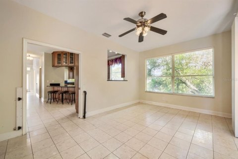 House in Sanford, Florida 4 bedrooms, 262.73 sq.m. № 2195682 - photo 11