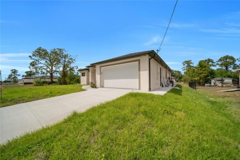 Casa en venta en Lehigh Acres, Florida, 4 dormitorios, 178 m2 № 1797095 - foto 3