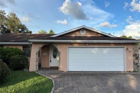 Casa en Saint Petersburg, Florida 3 dormitorios, 142.14 m2 № 2129713