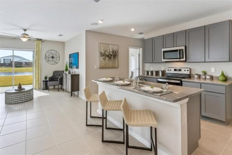 Снять в аренду виллу или дом в Уимаума, Флорида 9 комнат, 227.33м2, № 1771829 - фото 3