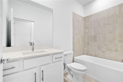 Villa ou maison à louer à Punta Gorda, Floride: 4 chambres, 179.58 m2 № 2167136 - photo 5